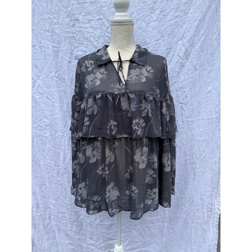 Torrid Ruffle Tiered Blouse Womens Grey Reflection Floral Chiffon Top 1 1X 14-16